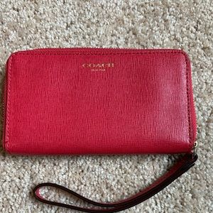 Raspberry coach wristlet
